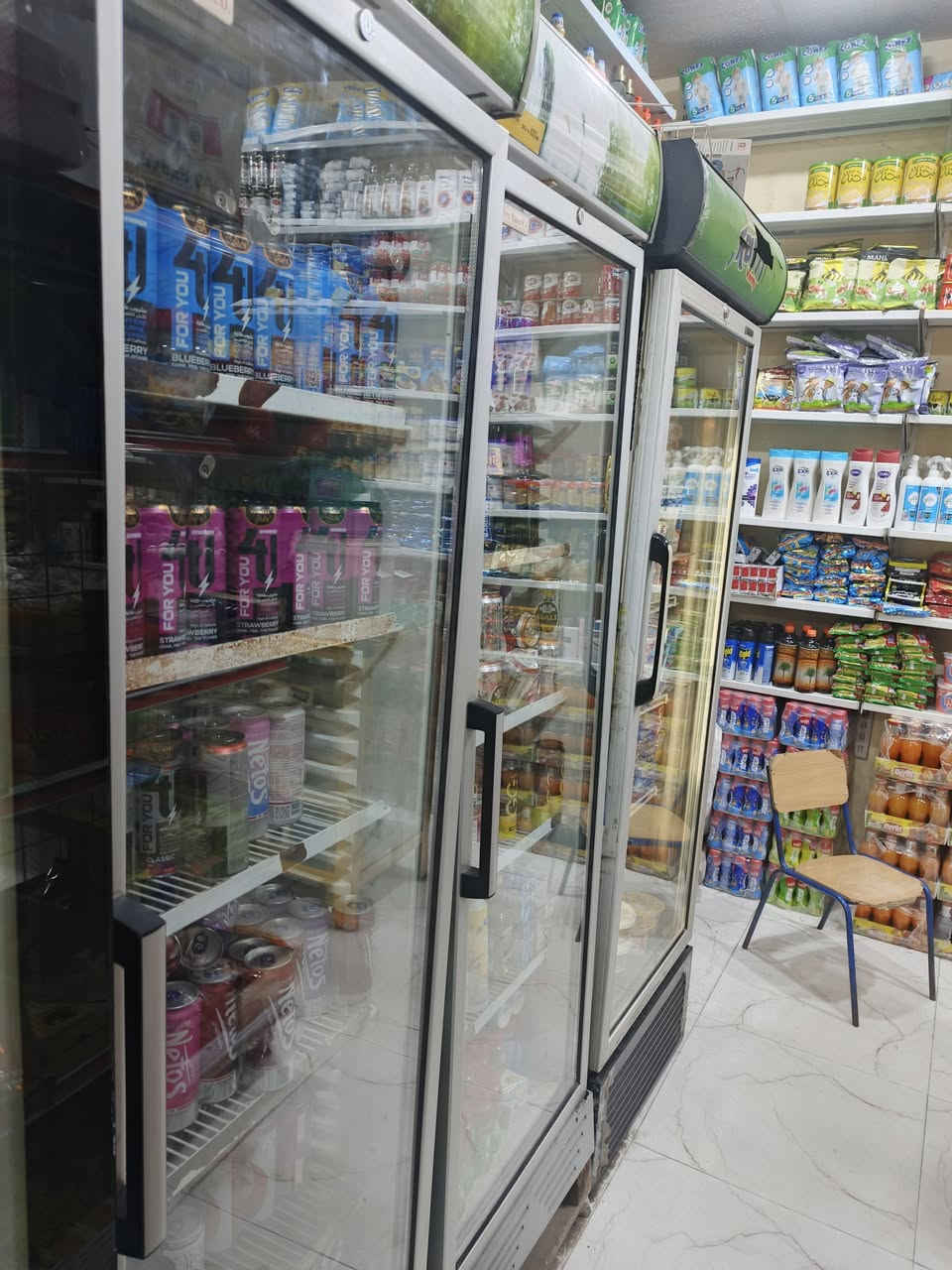 عارضات للبيع الاستفسار ***********
