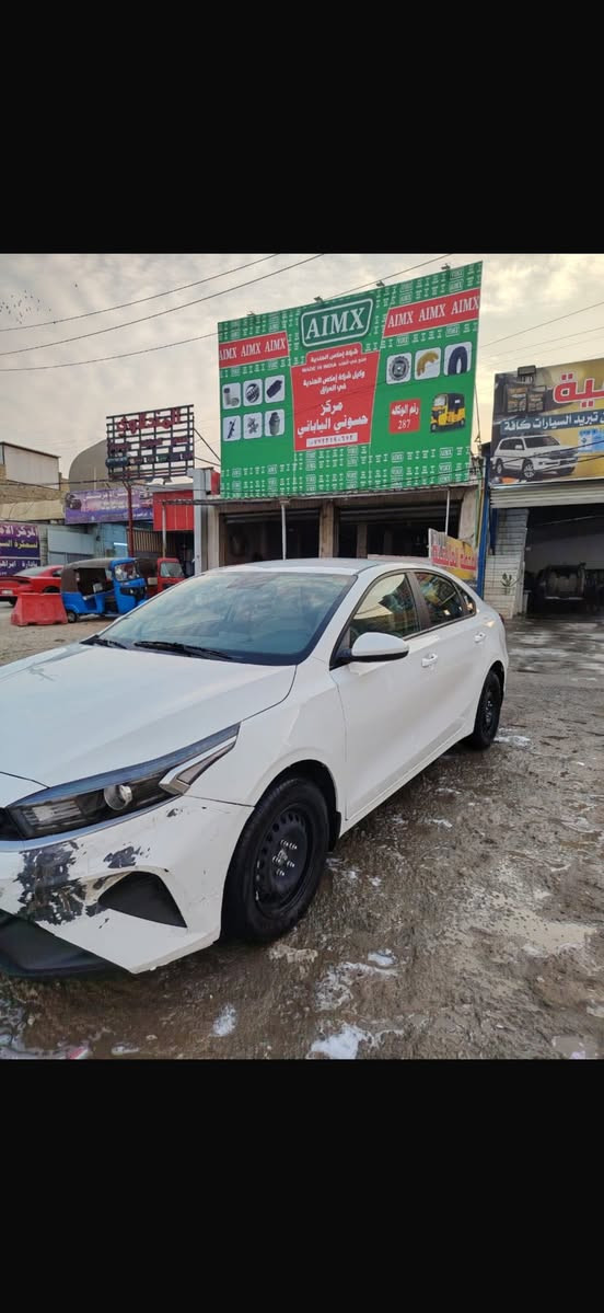 كيا سيراتو 2024خليجي كوري محرك 2000 دوش وكير ايتي ماشيه 36 بيه جاملغ وبنيد مصلح بدون دواخل ابد موصفات عاديه تحكم ستيرن ساس خلفي لد امامي مدوشمه عام شاشه وكامره  الشراي يتصل لين مكلف بلنشر السعر 170 سياره شرط تراي زيرو مكان السياره الزعفرانيه رقم الهاتف ***********
