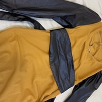 فساتين • مستخدم قليل • توصيل كربلاء