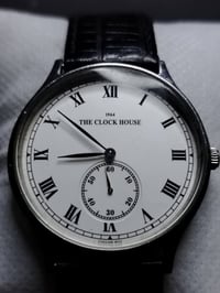 THE CLOCK HOUSE • مكينة روندا سويسري • سير جلد طبيعي