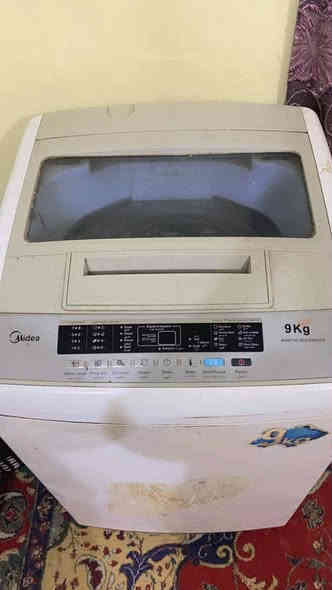 غساله عاديه نوع هيتاشي ٢٤ كيلو ب ١١٠ وغساله اوتوماتيك نوع ميديا ٩ كيلو ب ١٠٠ وثلاجه ١٨ قدم ب١٥٠ والبراد ٣٥ كلهم شغالين وعلفحص للتواصل واتساب ***********
