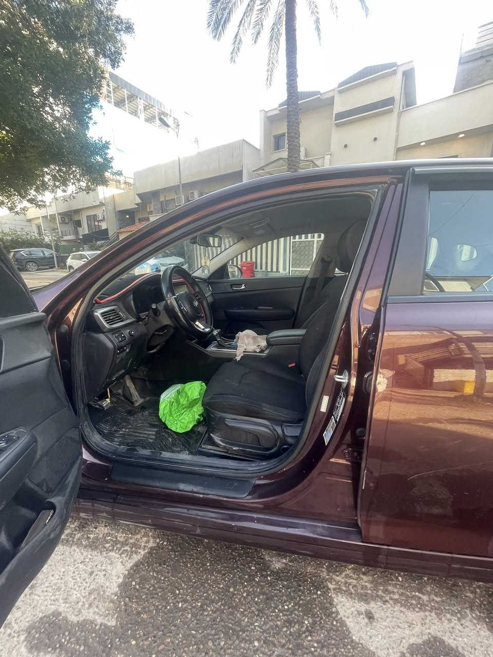 السلام عليكم عندي أوبتما للبيع وارد أمريكي  ضرر بنيد و دعامية مصبوغات وباب مبدل وبيه بوارد السعر 145 الرقم للاستفسار *********** محول غاز
