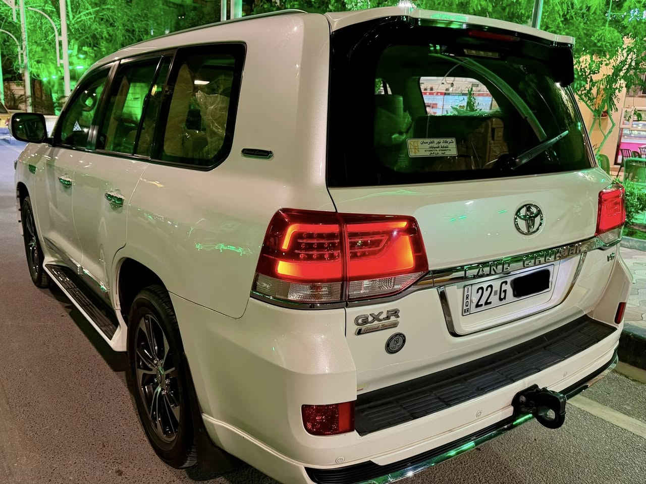 لاندكروز 2021 خليجي كفالة عامة مغلفة ppf كامل حته الدعاميات ماشيه 62 الف رقم اربيل انكليزي  محرك 4000 مكان السيارة كربلاء ***********
