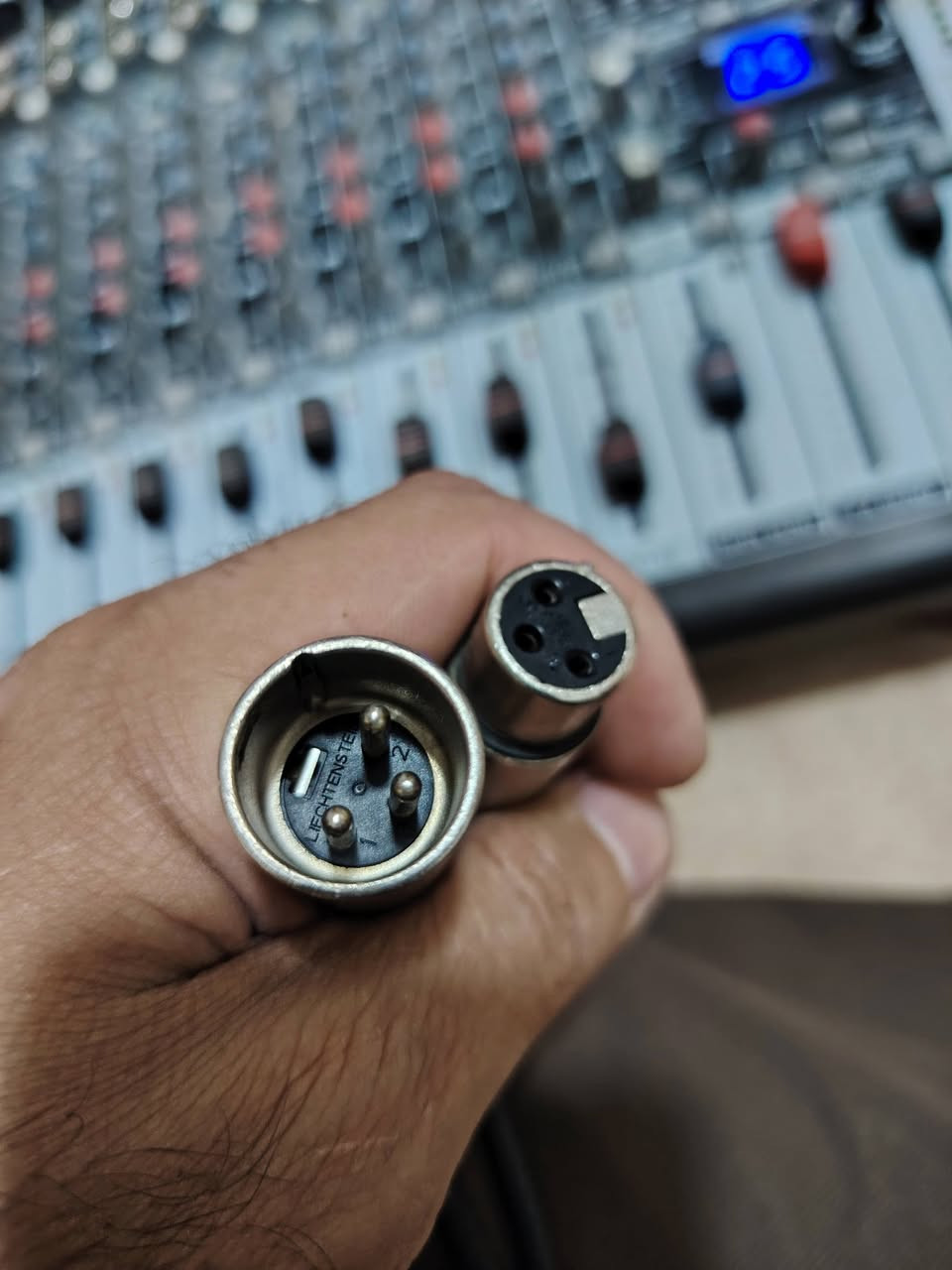 كيبل اكسلر شرط الاصلي باااله
الطول ٥ امتار


**إذا كنت صاحب هذا الإعلان وتريد حذفه لأي سبب، رجاءا أرسل رسالة إلى الدعم الفني**