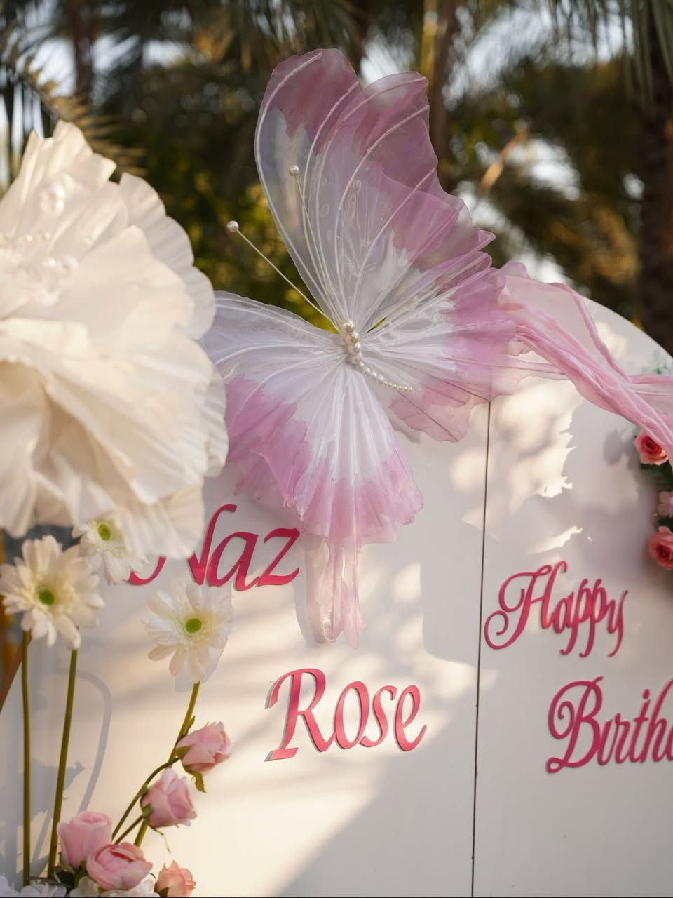 هاند ميد الورد العملاق 
كافه انواع الخامات والاحجام والالوان للطلب خاص
يرجى الطلب قبل عدة ايام من موعد الاستلام 

https://www.instagram.com/flower_ita313?igsh=dGo0ZzM5eTlrMHJx&utm_source=qr


**إذا كنت صاحب هذا الإعلان وتريد حذفه لأي سبب، رجاءا أرسل رسالة إلى الدعم الفني**