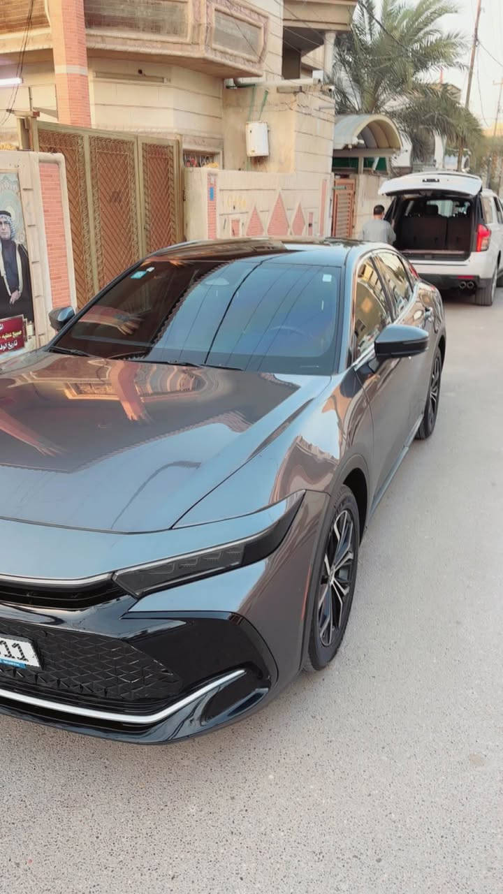 كرون موديل
موديل 2023
ماشيه 19الف
السعر 305 
*********** البصرة, العراق
