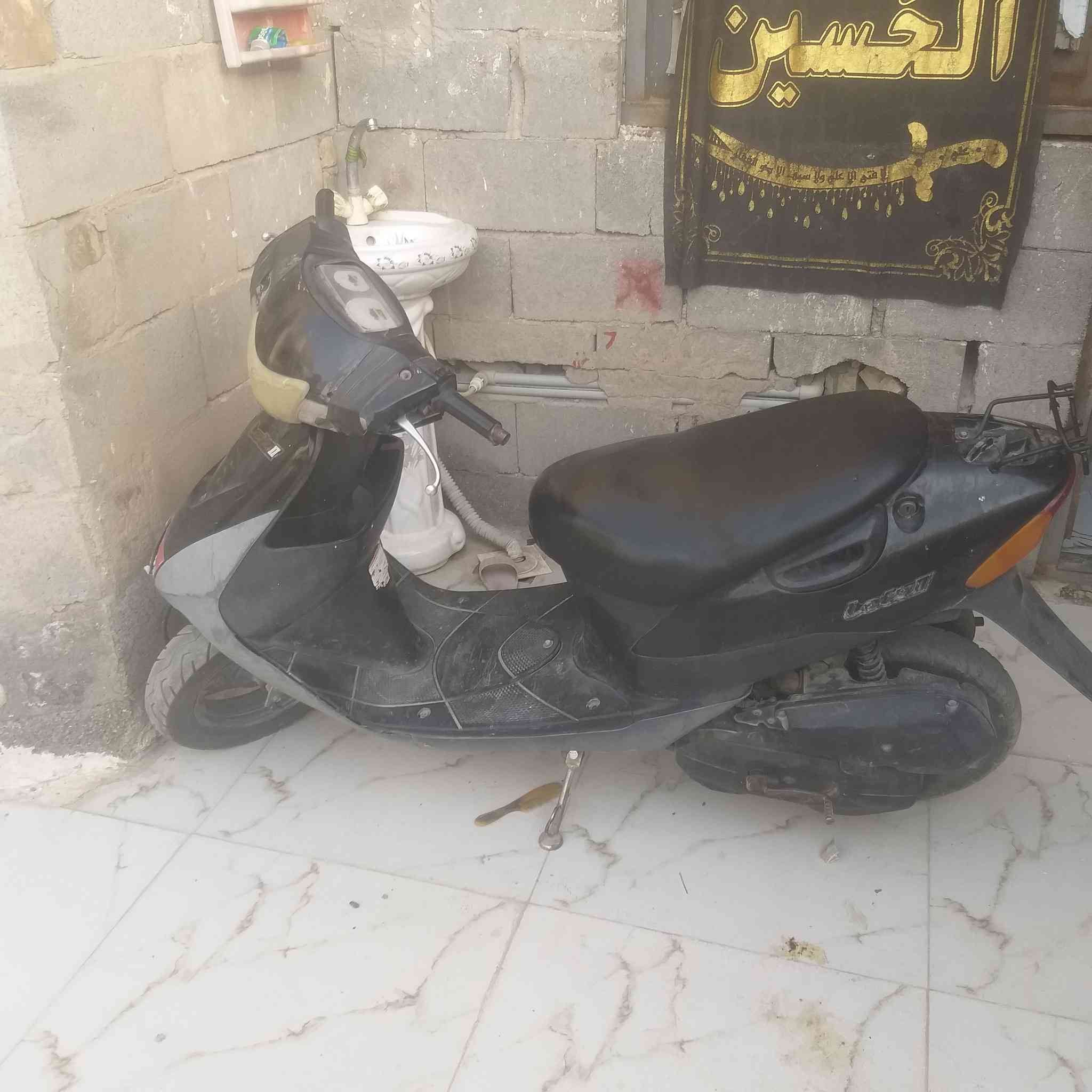 دراجه ساسوكي مجفته نضيفه للبيع السعر 175 الشراي يتصل هاذ رقمي *********** مكاني العمارة حي الحسين الجديد قرب ناضم الكحلا عمارة, ميسان
