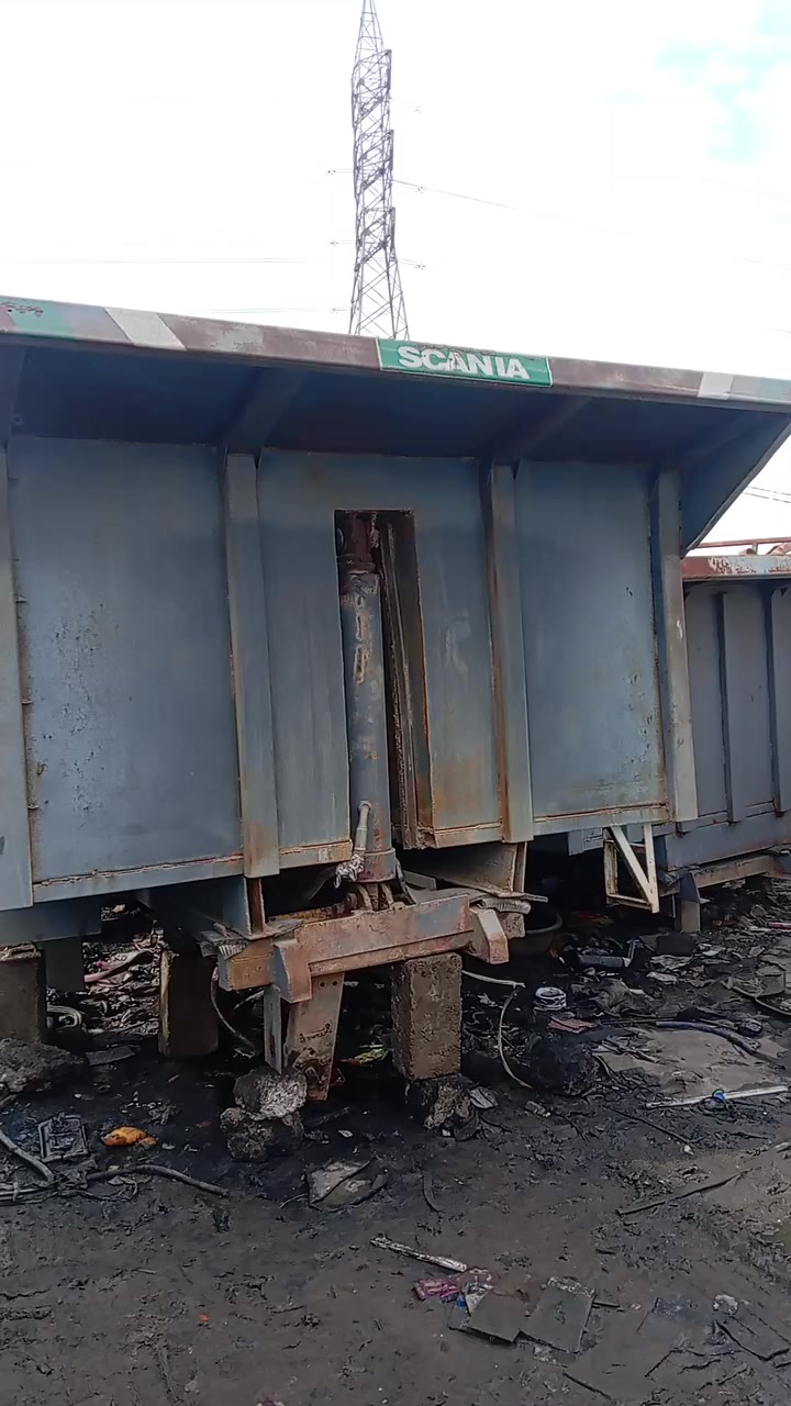 للبيع بودي سكانيا  ( *********** ) ( *********** )
