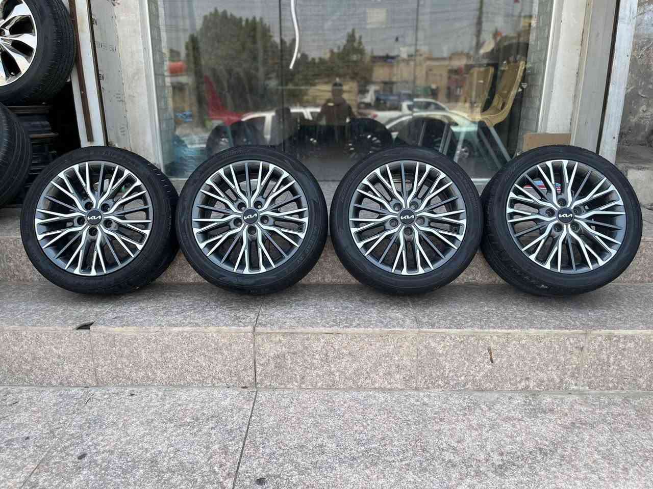 ويل كب حجم 17 اصلي بيع او مراوس *********** بصره قرب جامع الكواز
