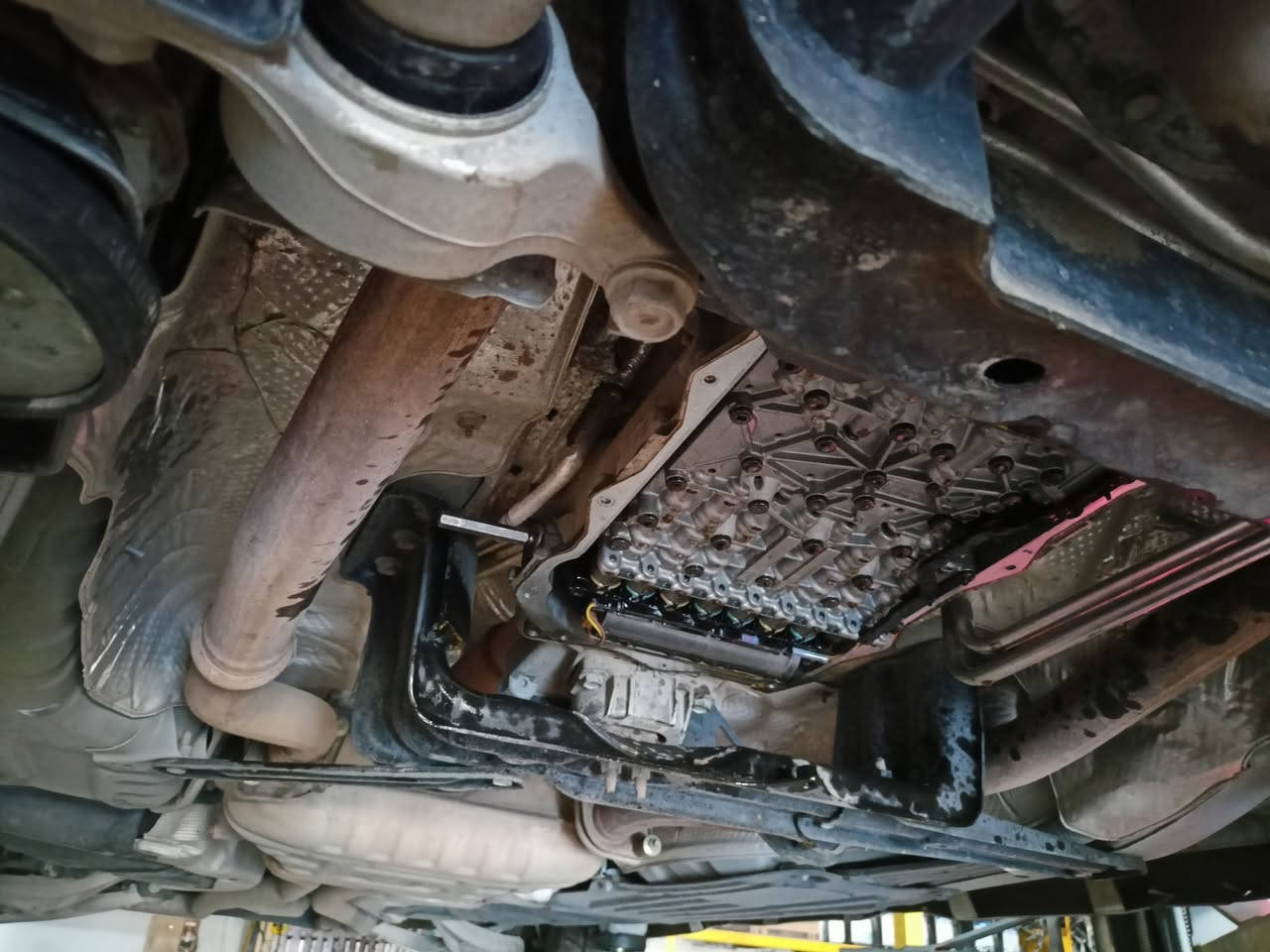 الصيانة الدورية لكير جيب 

فتح وتبديل هيدروليك الكير 

فتح وتبديل الفلتر تنظيف وبرمجة الكونترول 

ضمان وامان لكير سيارتك كوت الصناعية 

*********** عدي القريشي
