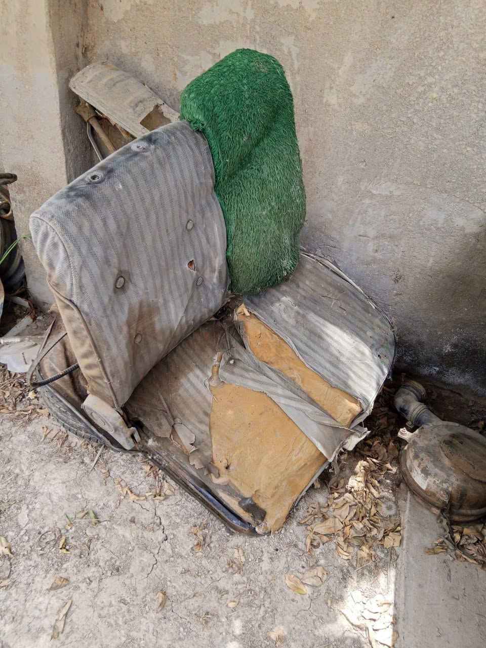 كشنات للبيع كيا بستا تخم كشن سايق عدد 2 واحد ب 10الف
 كشن قنبوره ب 10 الف
 كشن ابو صينيه ب 10الف
 كشن اخير ب 10 الف
 وياله عدد 3 للواحد ب 10 الف  ستيرن وجعمقة ب 20 الف
 مكاني بابل 
 الستفسار  تصال ***********
