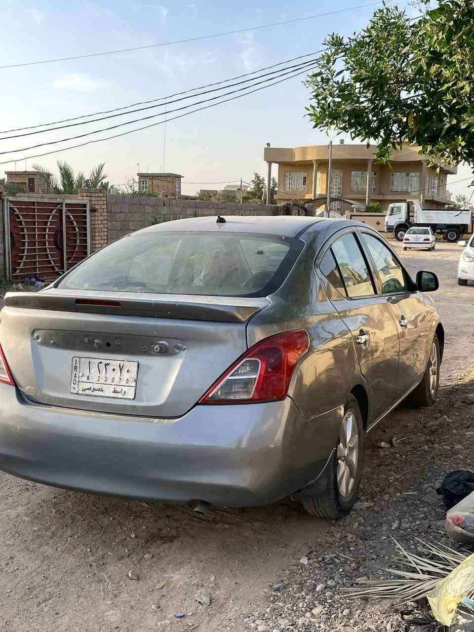 نيسان سني 2013 مكينه كير وتبريد وحدايه كل جديده تكم قماره شواصي مكفوله بيها جاملغ امامي ايمن وجاملغ خلفي واصل لحوض مصبوغه احزام رقم واسط تحويل مباشر مستعجل ع البيع سعر 60 وبيه مجال مكاني كوت***********
