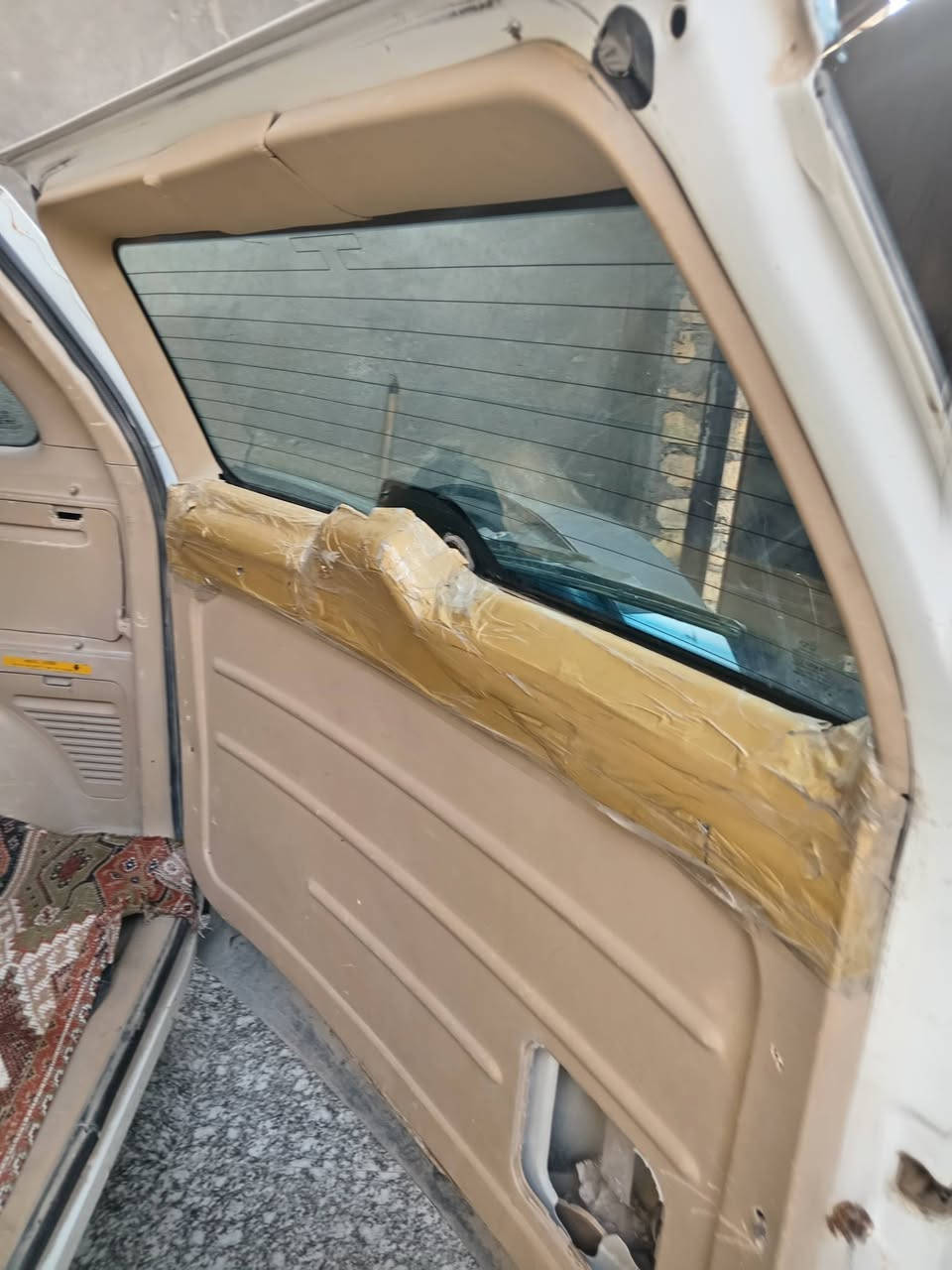 السلام عليكم تيگو 2013 مكينه وگير مكفولات تبريد ثلج حداديه جيده تخم تاير خاليه من الحادث والعيب الشرعي رقم بصره مكانها ناصريه السعر 48 وبي مجال الرقم ***********
