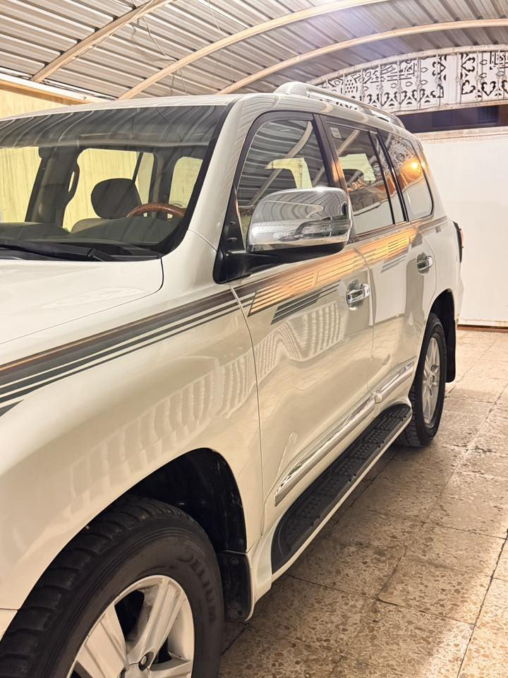 ‼️
السلام عليكم للبيع لاندكروز 2014 مكفوله كفاله عامه لاصبغ ولا بارد فول مواصفات 8 ايرباك السياره حيل جديد العنوان النجف ***********
