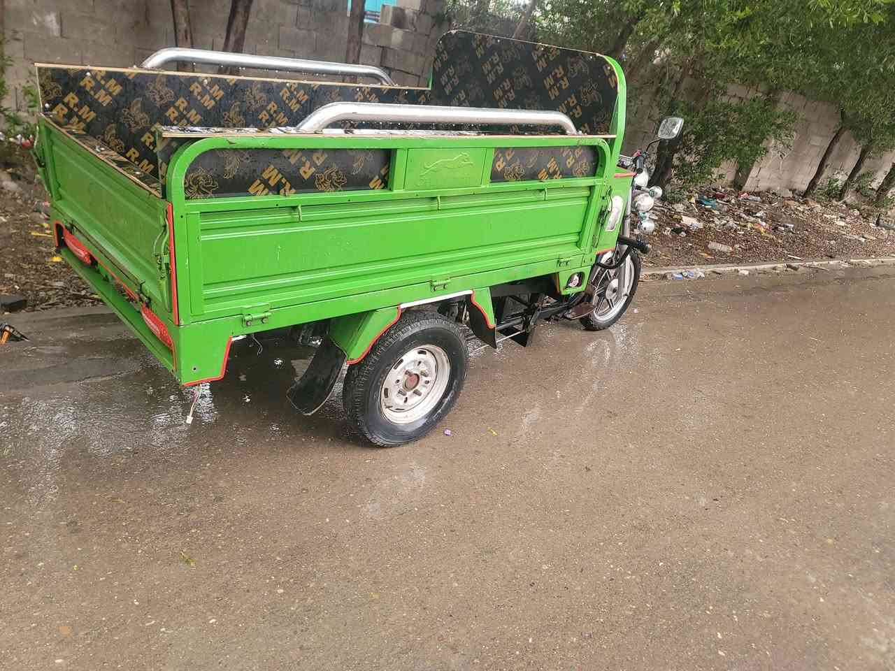 ستوته للبيع موديل واحد وعشرين  مكان بغداد  حي البتول  ***********
