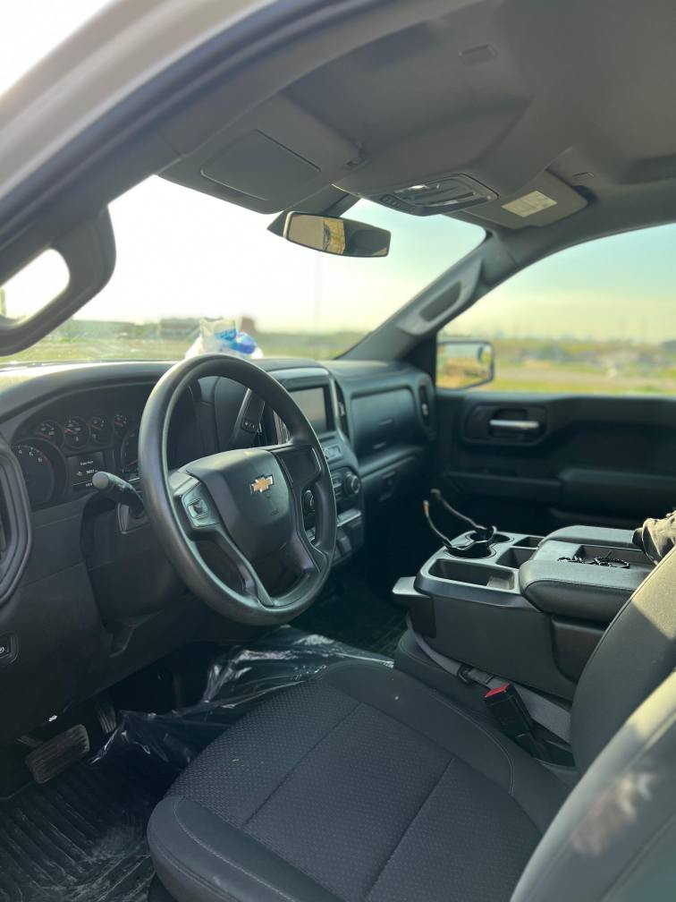 سلڤارادو ۲۰۲۲ ماشیة ٥٥ الف کیلو متر ٤ سلندر تيربو حجم ۲۷۰۰ اقتصادي سنوية بٳسمي لغاية ۲۰۳۰ البجم والجهة الخلفية كبس صبغ + رقم الشاصي بالمنشور ايرباك بردة و شادله مال شركة 4×4 شاشة وكامرة دوار صندوك و هاند بريك كهربائي *********** واتس آب فايبر أربيل, العراق
