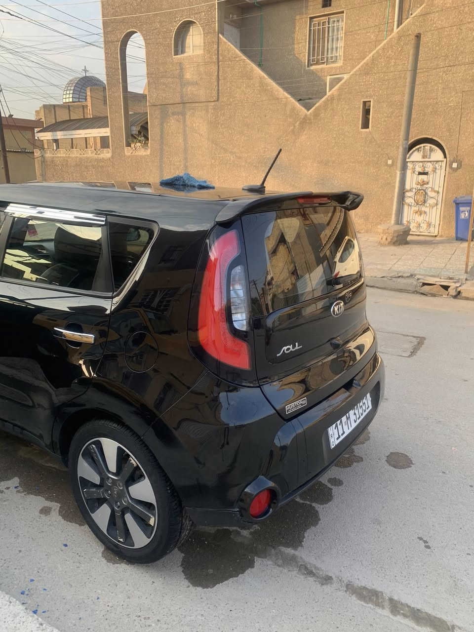 كيه صول ٢٠١٤
السياره فول مواصفات
رقم بغداد انگليزي
حادث جاملغ وبنيد
السعر ١١٥ وبيها مجال 
العنوان بغداد 
***********
