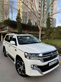 لاندكروز GXR • ٢٠٢١ • ٣٣٠٠٠ كم