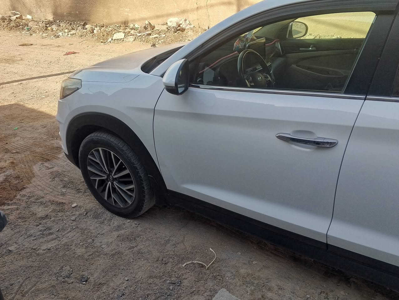 توسان 2020
للبيع
السونار موجود بالمنشور 
***********
***********
