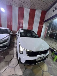 بحالة الزيرو سورنتو 2025 ماشي 32  🔥داتا شوو 🔥 شاشة متصلة كبيرة ويل 🔥2️...