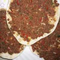 ”
* “معجناتنا تنخبز بحب، والطبخ بطعم يرد الروح”
* “كبب ذهبية وطعم ما يتكرر 😋”
* “من مطبخنا لسفرتكم… ألذ الأكلات”
* “إذا الجوع حچي… إحنا عدنا الحل 🍽️”
* “أكلات بيتية، معجنات طازجة، وكبب تذوب بالفم”
* “ريحة المعجنات تكفي تجيبك 😍”
* “طعم يخلّي الزبون يرجع مرة ومرتين”
* “كلشي طازج… وكلشي بحب”
* “طبخ وكبب ومعجنات… لأن المزاج يريد شي طيب”
* “نكهات عراقية أصيلة بكل صينية”
* “من أول لقمة تعرف الفرق”
* “سر الطعم؟ شغل بيت ونفس طيب”
* “أطيب كبب ومعجنات للّمة الحلوة”
* “مو بس أكل… تجربة طعم كاملة


**إذا كنت صاحب هذا الإعلان وتريد حذفه لأي سبب، رجاءا أرسل رسالة إلى الدعم الفني**