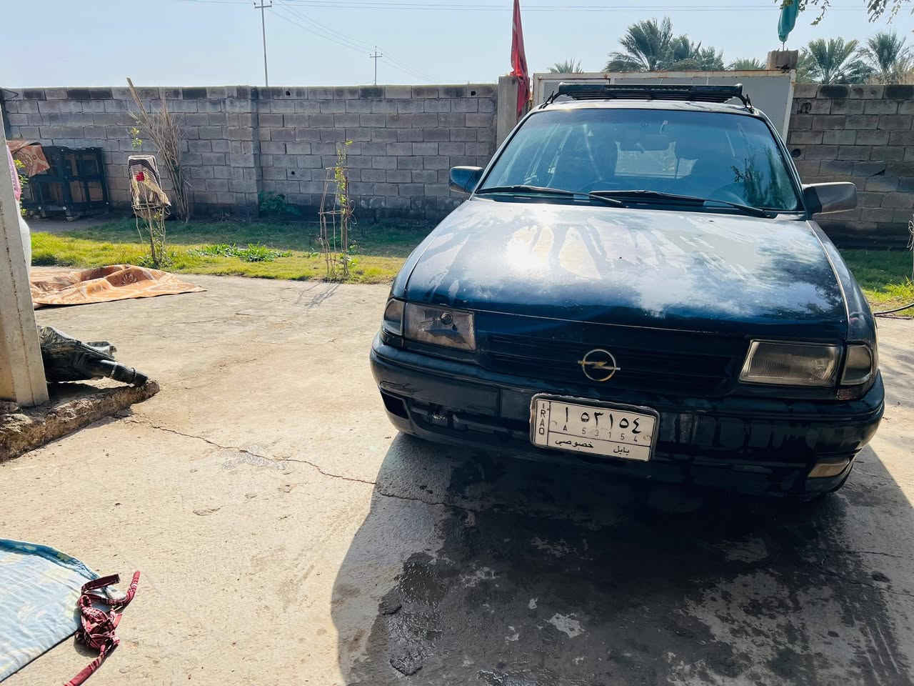 السلام عليكم، للبيع اوبل استرا استيشن رقم بابل تحويل مباشر كير عادي محرك 1600 كير ومحرك وصدر وكهرباءيات وتخم تاير كله جديد سياره جاهزه وجديده مال جناي السعر ٢٥ وبيهه مجال العنوان واسط الزبيديه ***********، *********** بلاديه
