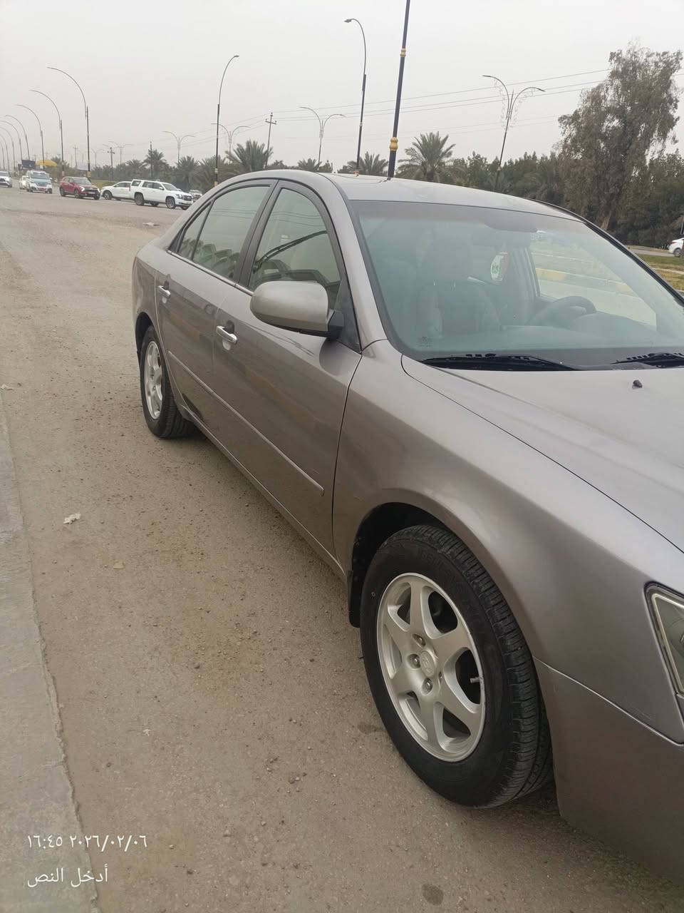 سلام عليكم. سوناتا موديل2006 خليجية 
محرك 2400 دوش بيها قطعتين صبغ بدون فتح والباقي مكفول ماشيه 298 الف 
سعر 100وبيها مجال
استفسار اكثر اتصل ***********
