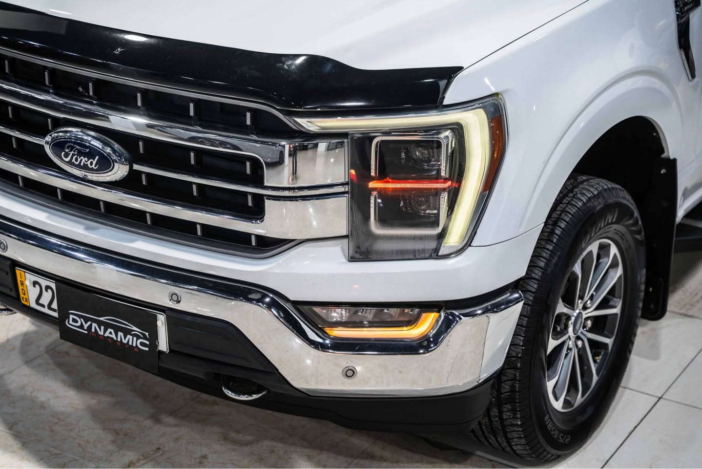 2022 FORD F150 LARİAT V6~3.5L 🔥🔥
 
موديل: 2022
وارد: امريكي
‏‎عدد الأميال :90,000ميل
‏‎سلندر :  V6
‏‎مواصفات/ LARİAT
لون : ابيض
لون داخل : مشمشي 
‏‎ضرر : ٢قطعة جانبي
مكان اربيل شارع حديد و خشب معرض دايناميك موتورز
من ساعة 10 صباح حتي 10 ليل مفتوح
‏‎من المعلومات الرجاء التصل علي وتس اب
                                                                                              ***********

** *** *** *** *** *** *** ***

2022 FORD F150 LARİAT 

‏‎ماوەی ڕۆیشتن : 90,000ميل
موديل: 2022
هاوردةي :امريكي
‏‎پستۆن : V6
‏‎موسفات/LARİAT /
رةنگ : سپي
رةنگي ناوةوةي :قةيسي  
سبوغ: ٢ پارجةي پشتي
ناونيشان هةولير نزيك جادةي حديد و خشب  پيشنگاي دايناميك موتورز
لة 10 بةياني تا 10 شةو كراوةية
بو زانياري زياتر پةيوةندي بكةن بة وتس اب

***********
===================== أربيل, العراق

