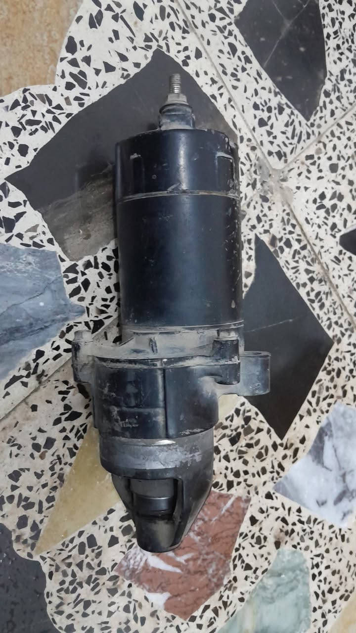 السلام عليكم سلف باحاج شركة 
شغال بدلتة لغرض تعمير عام
اتصال على الرقم 
***********
