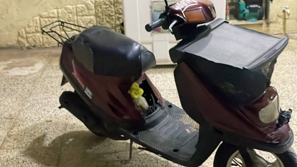 سلام عليكم ياماها  محرك كابريته كفاله شلعه معدل تراي كهربائيات شغاله دبلات جدد تاير خليفي جديد تانكي نضيف عداد بانزين شغال السعر خاص مناسب  رقم *********** مكان حي نصر
