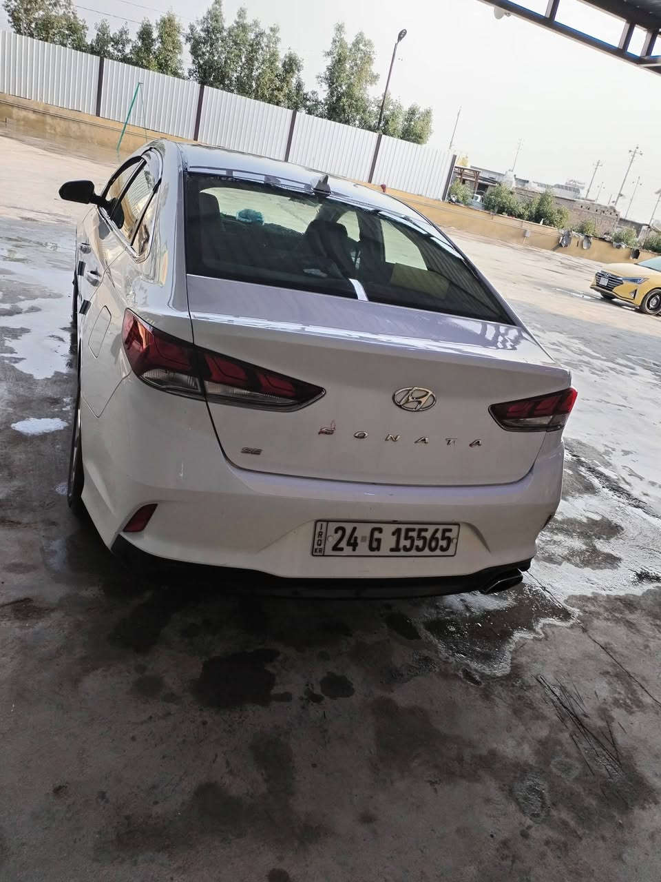 سلام عليكم سوناتا موديل 19 حادثه أمريكي بنيد فقط قطعه وحده وهنا دخ بلباب السائق داخل العراق سعره 140 وبيه مجال اتصال عل رقم *********** او مراسله الصفحه
