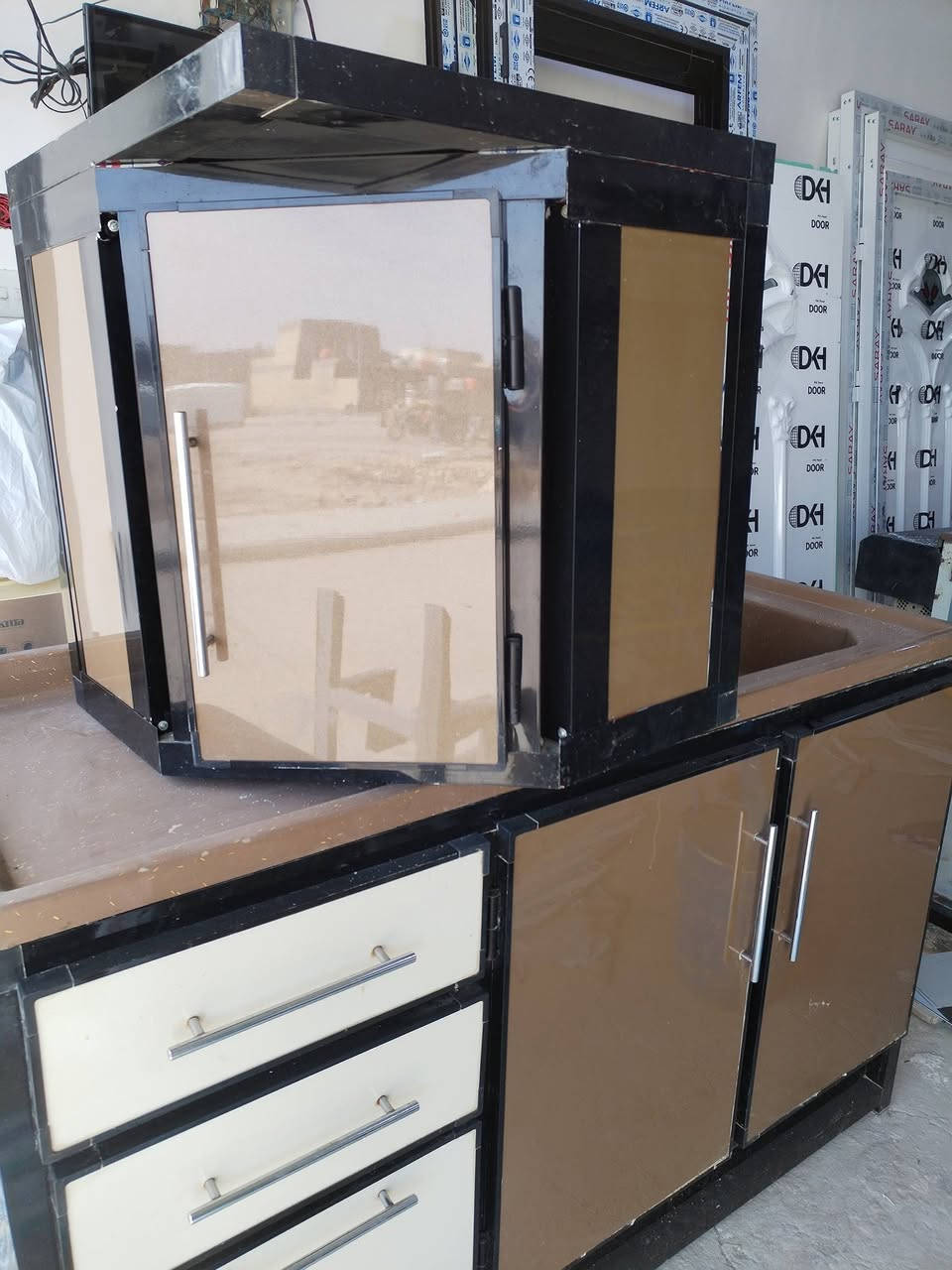 سنكي متر ونص
شغل تركي تزكام

سعره 150 

معه توصيل داخل سماوه فقط حجز واستفسار *********** وتساب
