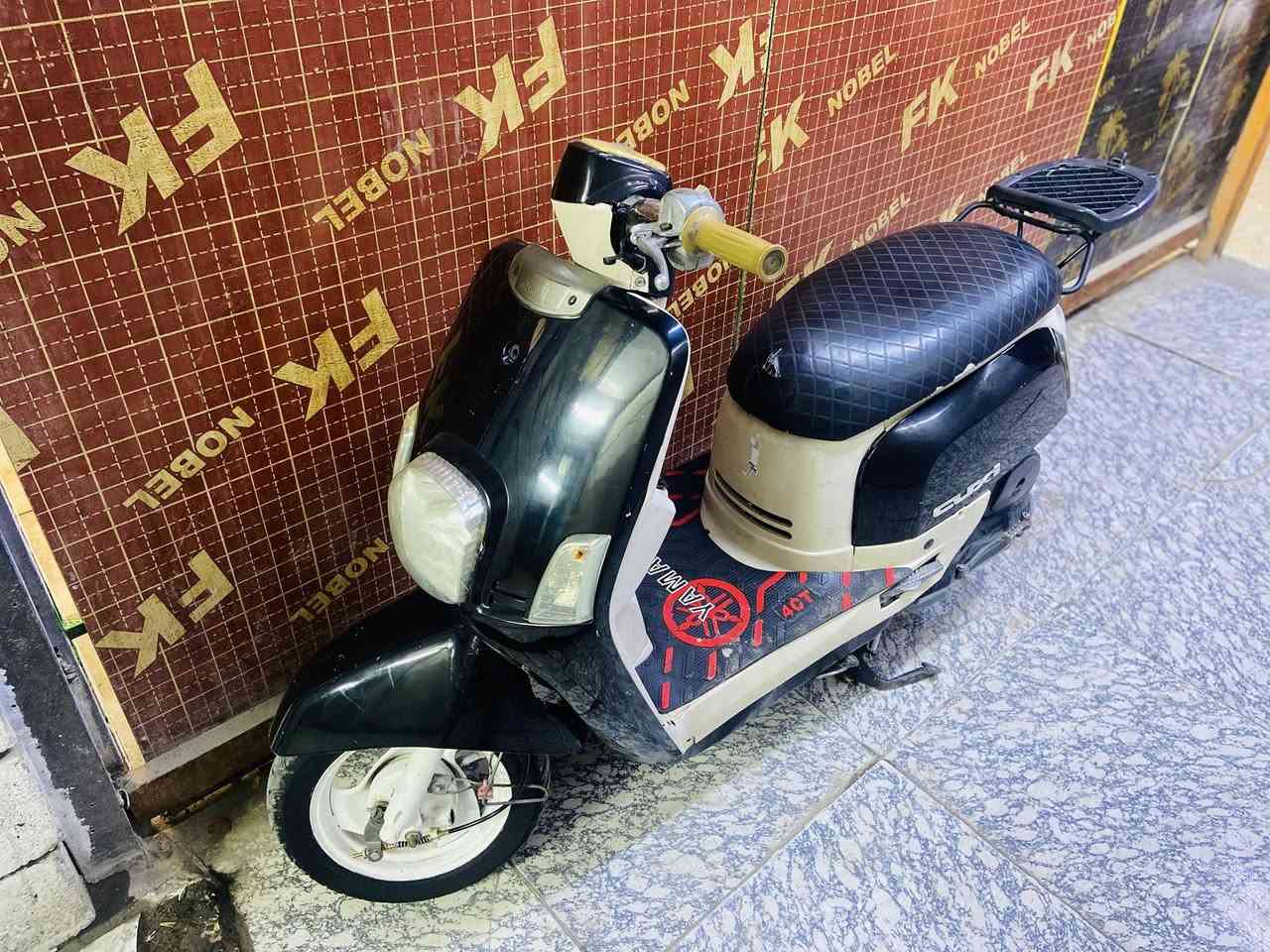 السلام عليك شباب دراجة بوليس للبيع شغالة نقرأ نظيفة وكيلة كفرات اصلية وكان بغداد البياع سعر 450 الرقم￼***********
