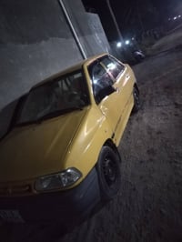 سايبه مديل 13سياره نضيفه كير ومكينه كفاله بيهه شويه خياسات بدوس شواصي ...