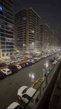 شقة للبيع مجمع بوابة العراق  231م 3غرف نوم  4نوم  ط1 مؤثثة اثاث ديلوكس...