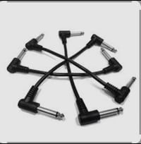 ١٨ • مع التوصيل • إكسسوارات