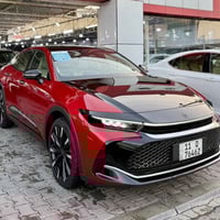 كراون ماجستا • ٢٠٢٣ • هايبرد