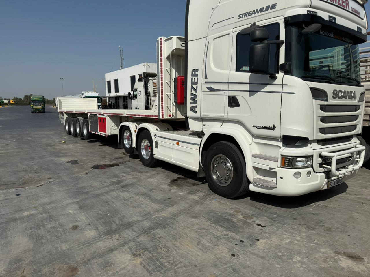 سلام عليكم سكانيا للبيع موديل  2017راس بلادي فول مواصفات مكينه 580عربانه عبدالله جوهر2026التفاصيل اتصل ***********
