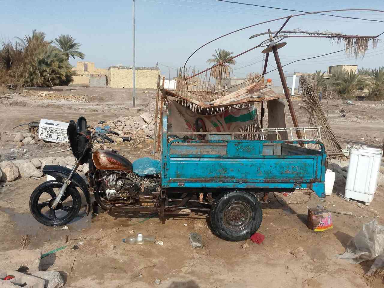 سلام عليكم عمي ستوتة للبيع مديل 18 حتة لبليتة موجودة مالتة مكان سماوة جربوعية ثانية  نزلت علي ضاهرة قريب مستشفي الاماني يم حسنية مسلم ابن عقيل سعر 600 بيهة مجال شراي ‏‪***********‬‏
