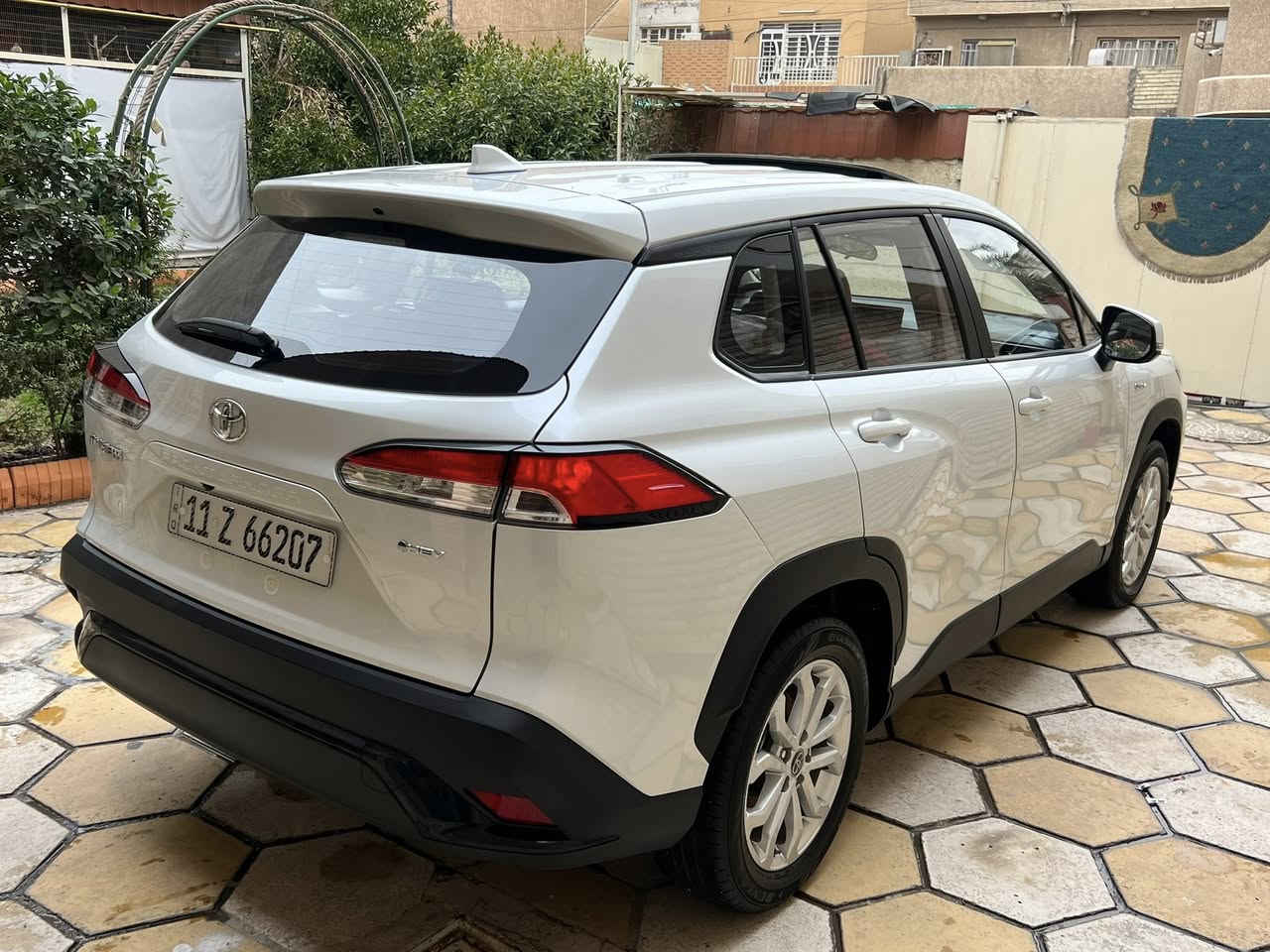 السلام عليكم …
تيوتا فروت لاندر هايبرد HEV 
موديل 2025 
ماشية :6 الاف 
مواصفات معروفه : فتحة ، رادارات، تحديد مسار، قيادة ذاتيه، بصمة تشغيل ودخول، اشاير بالمري ، داخل جلد احمر ، كاربلاي بلوتوث، شاحن وايرليس،كيجات ديجتال،، وباقي مواصفات المعروفه ……
السيارة بعدها جديدة لووك مكفوله كفالة عامة بيها سونار من جانت زيرو وسونار من ماشية ٦ الاف ( سبير وعده وجك بعدهن منازلات، بصمات ثنين ،) 
هزة وترقيم جديد 

عنوان السياره : بغداد معارض النهضة / معرض دمشق 

اتصال وبي وتساب: ***********
