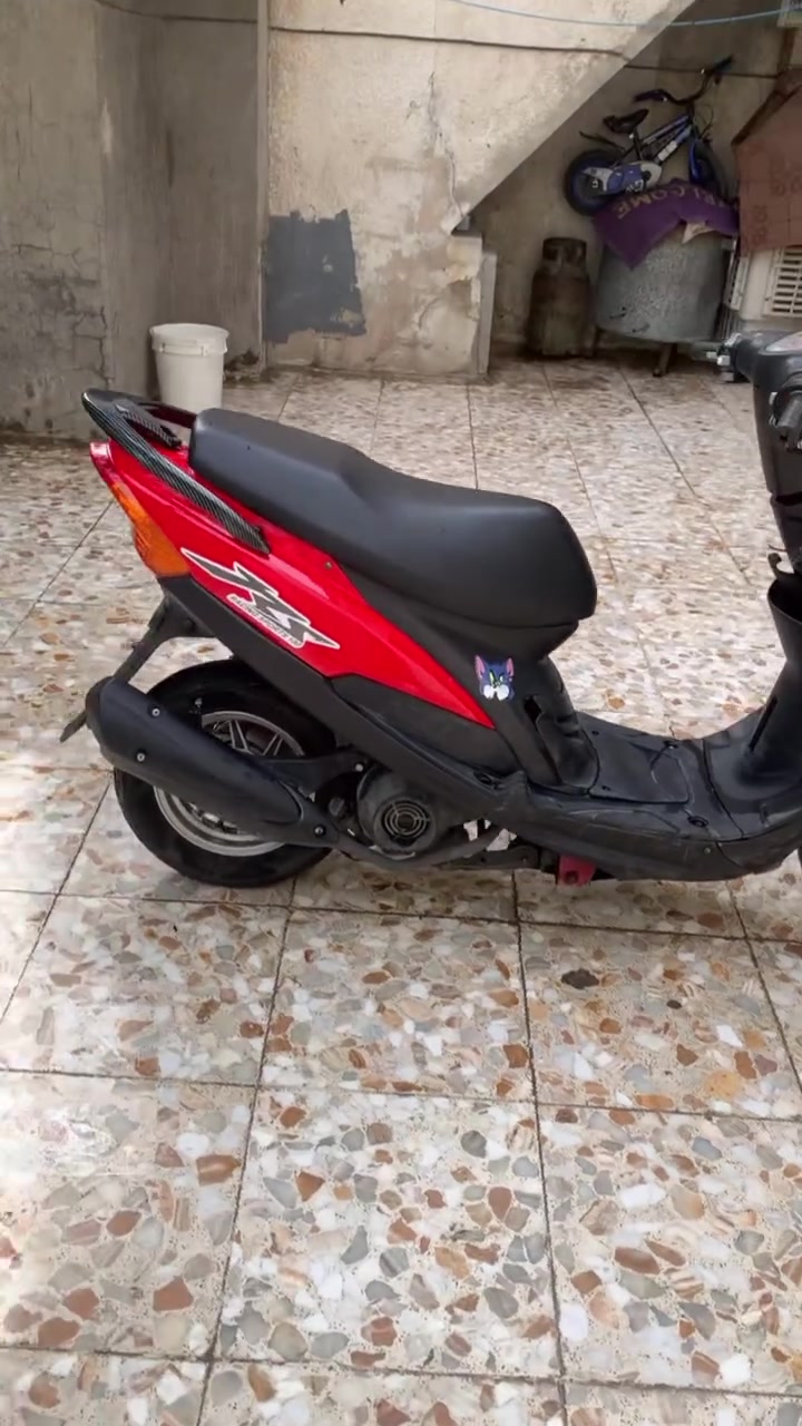 سلام عليكم دراجه للبيع مكينه بلادي دراجه بيه نقص خفيفه حيل السعر 450بيه مجال رقمي***********
