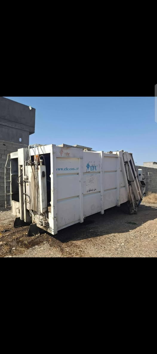 سلام عليكم كبسة جديد البيع سعر ٣٥ ورقة بي مجال  ***********
