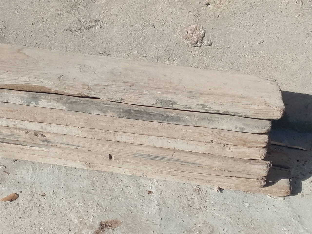 سلام عليكم طبگات بيع طولها مرتين و 10سم عدد19 مكان نجف 
استفسارة على هذا رقم *********** مراسلة على واتساب
