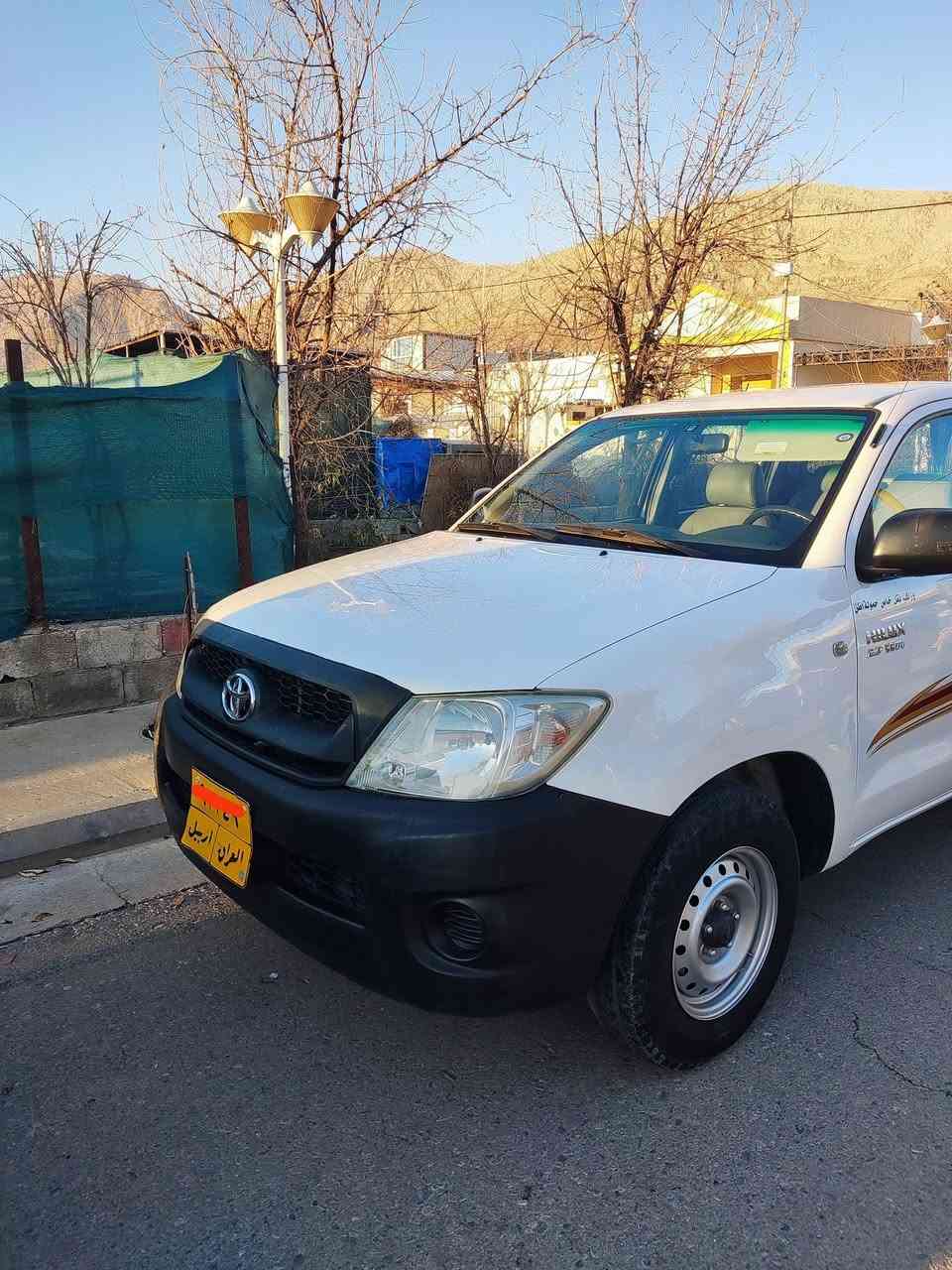 تۆیۆتا هیلۆکس2010ساغ بئ بۆیاغ   گێڕو مەکینە نەکراوە چوارتایەی نوئ پێشی تازە داگیراوە بئ مەسرەف سەنەوی بەسەرچوە162 معامەلە ***********|***********
