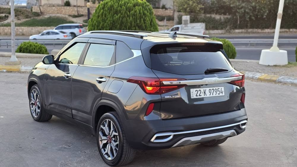 KIA SELTOS _2022
فوول مواسەفات 
گیر و مەکینە کارەبای بەشەرت 
پشتوو پیش کەپس أربيل, العراق

