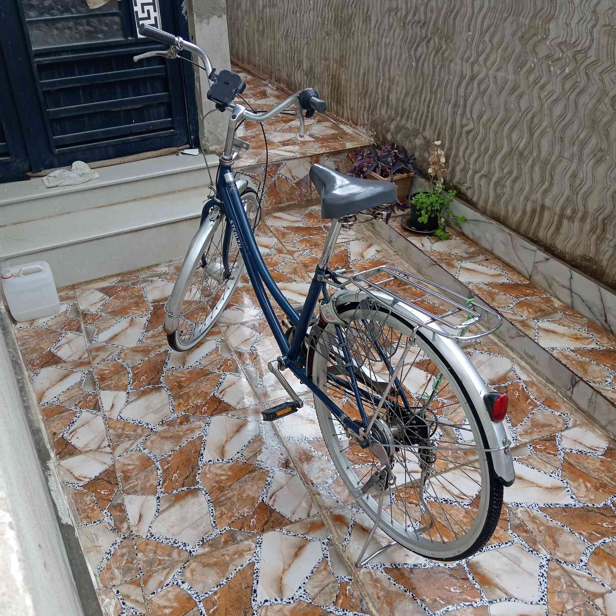 السلام عليكم
باسكل عبد الحليم حجم 26

كلشي شغال 

نضيف فول 

السعر 110
المكان الموصل


**إذا كنت صاحب هذا الإعلان وتريد حذفه لأي سبب، رجاءا أرسل رسالة إلى الدعم الفني**