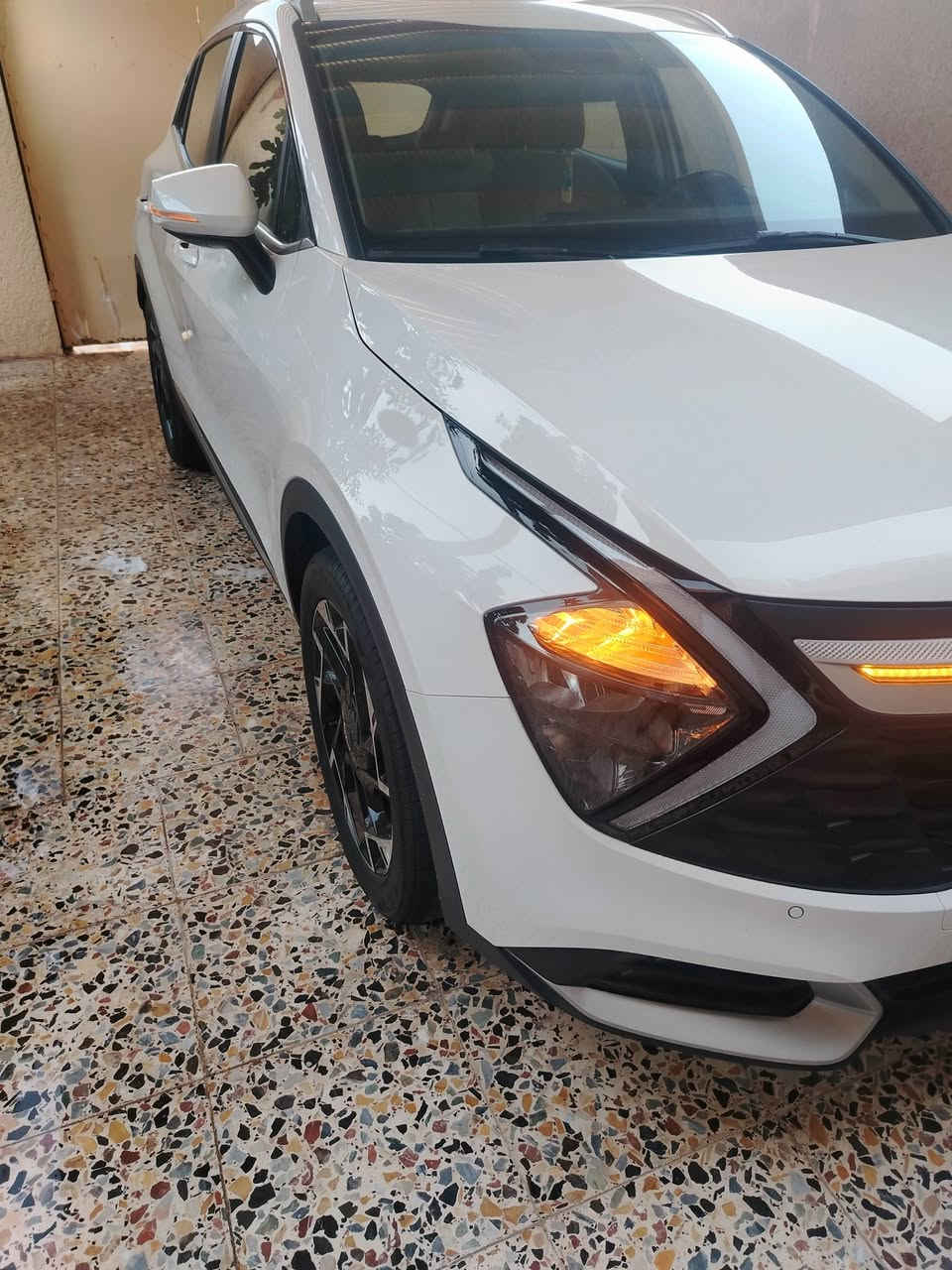 سبورتج 2025 مكفوله ماشيه 29 رقم بغداد بسمي السعر 225 رقم الموبايل ***********
