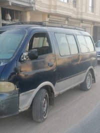 سيارة للبيع ٠٧٧٦٤٤٣٠٩٩٤