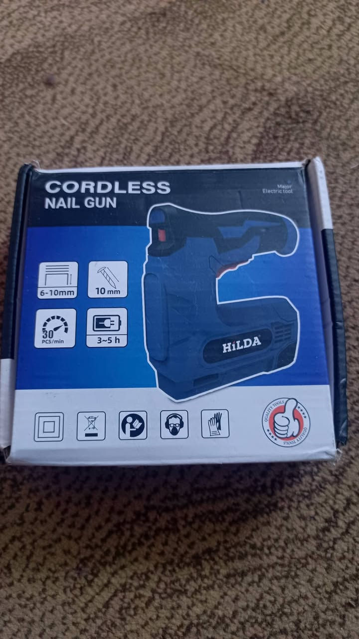 السلام عليكم مسدس شحن 
يضرب دبابيس ومسامير 
السعر 30 
توصيل جميع المحافظات 6 
داخل الموصل 3


**إذا كنت صاحب هذا الإعلان وتريد حذفه لأي سبب، رجاءا أرسل رسالة إلى الدعم الفني**