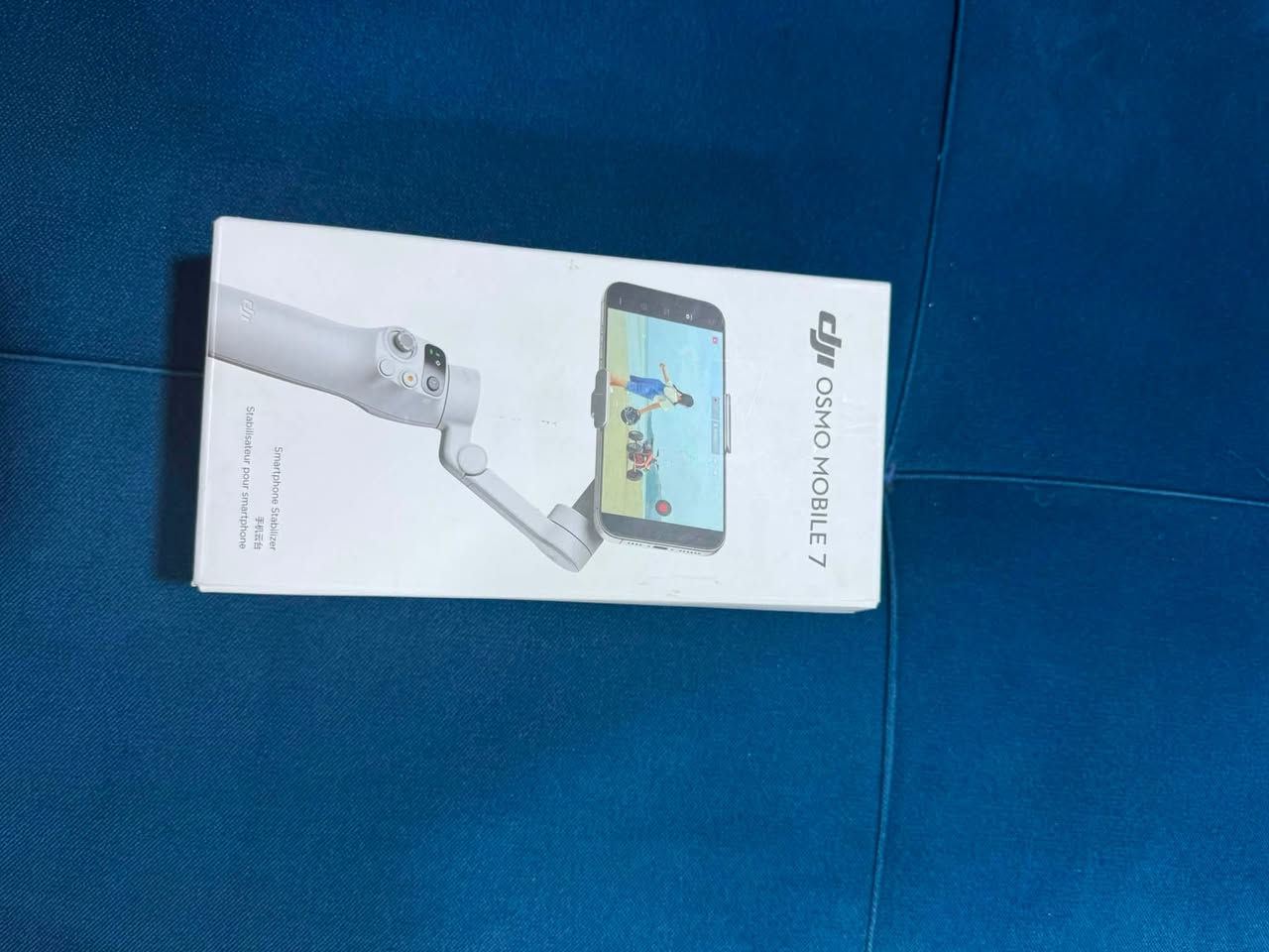 السلام عليكم
dji osmo mobile 7 
جديد بعده بضمانه استخدام على كد ساعه 
ضمانه سنه كامله 
السعر قيم واخذ
مكان بغداد شارع حيفا
*********** موجود واتساب بس وموجود هنا خاص
